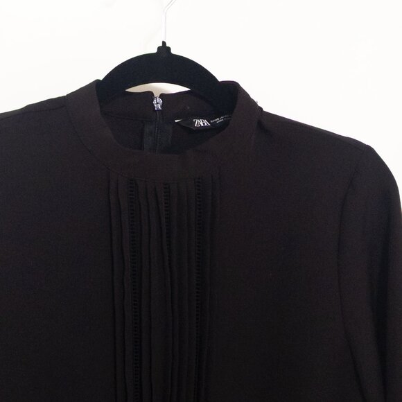 Zara Pintucked Dress w/ Lace Trim Size XS Black Crepe Flare Shift Mini Cocktail - Picture 4 of 7